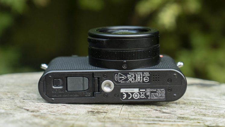 Leica D-Lux 8