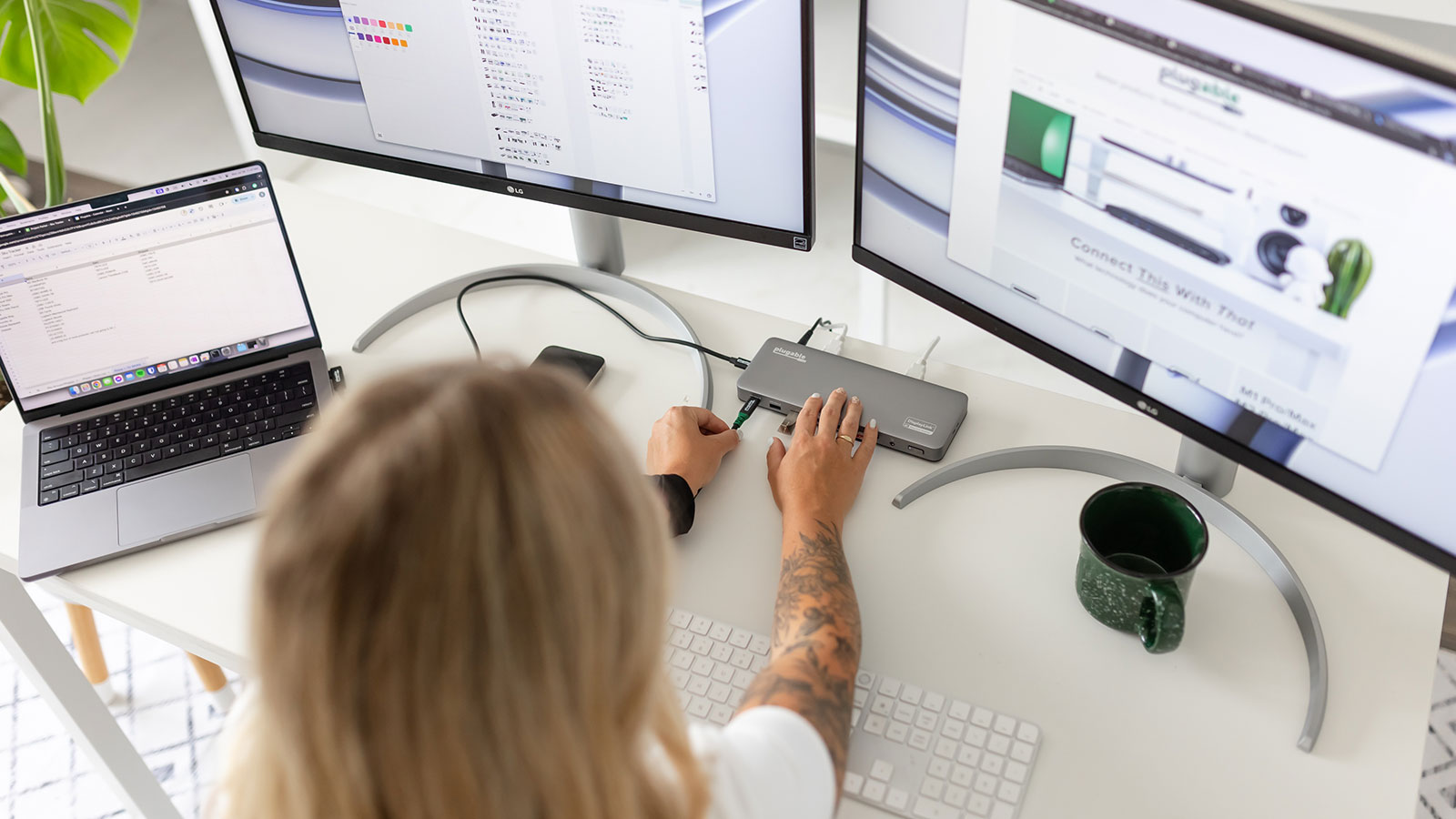 Plugable USB-C Dual 4K Display Docking Station (UD-6950PDH)