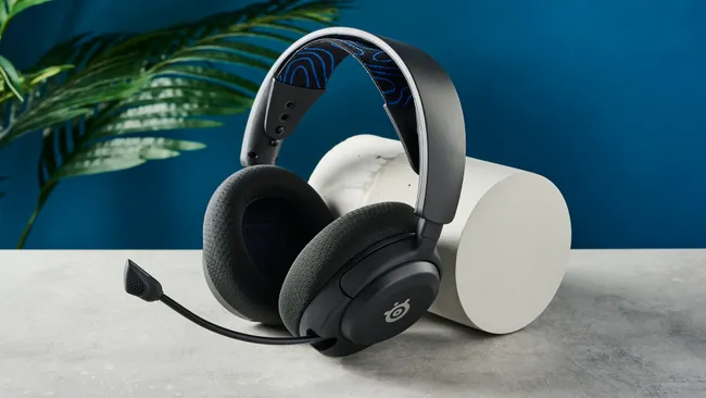 Лучшие игровые гарнитуры 2025 года – рейтинг