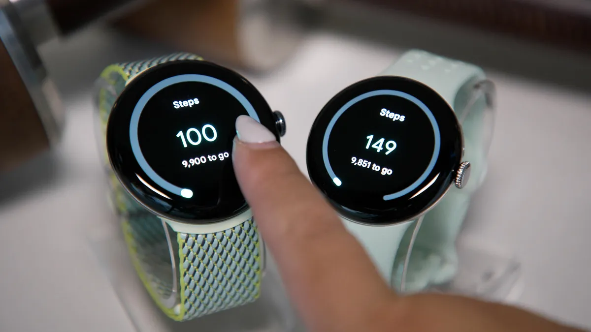 Лучшие смарт-часы на Android 2025 года