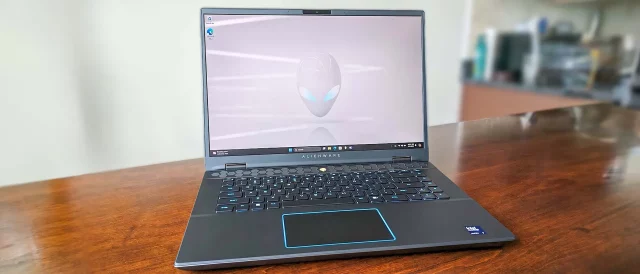 Alienware m16 R2