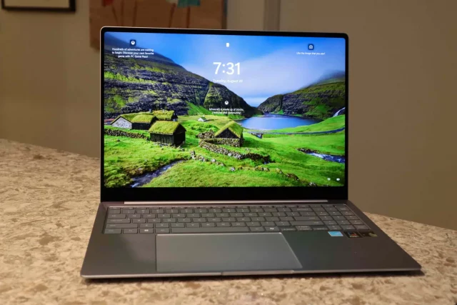 Samsung Galaxy Book4 Edge