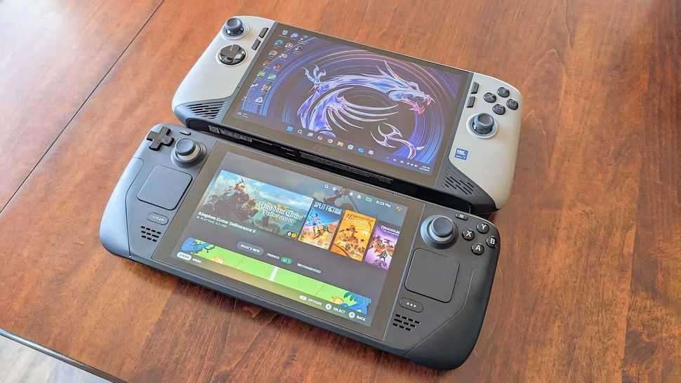 435521MSI Claw 8 AI vs Steam Deck – кто лучше?