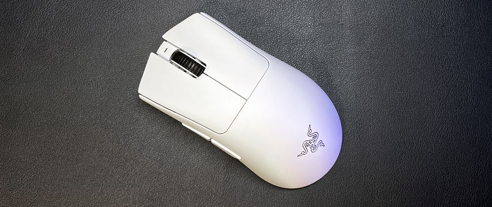 Razer DeathAdder V3 Pro-2