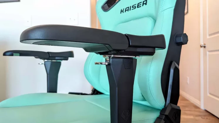 AndaSeat Kaiser 4-15