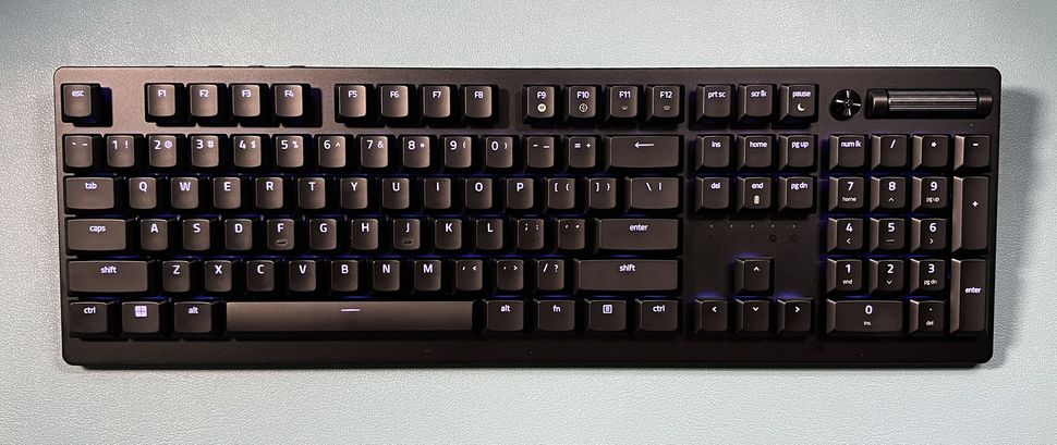 Razer DeathStalker V2 Pro-2