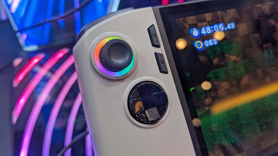 MSI Claw 8 AI vs Steam Deck-16