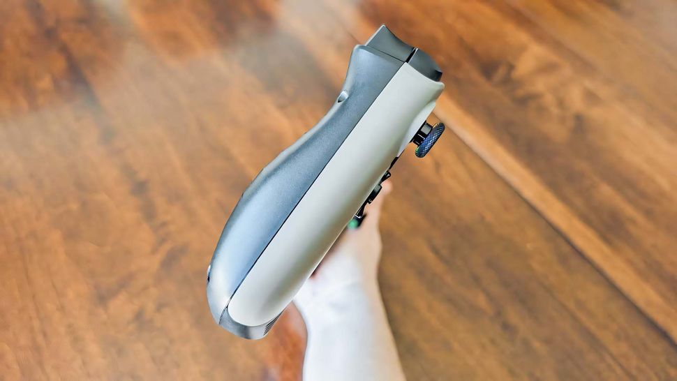 Что лучше: MSI Claw 8 AI+ или ASUS ROG Ally X?-15