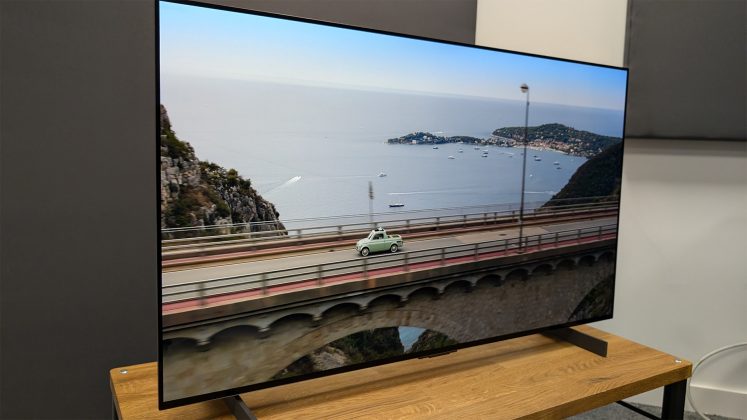 LG OLED42C4
