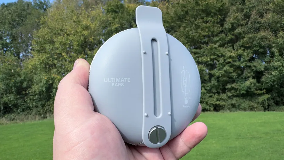 Ultimate Ears Miniroll-2