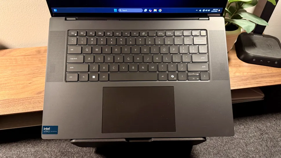 Dell Precision 5690-3