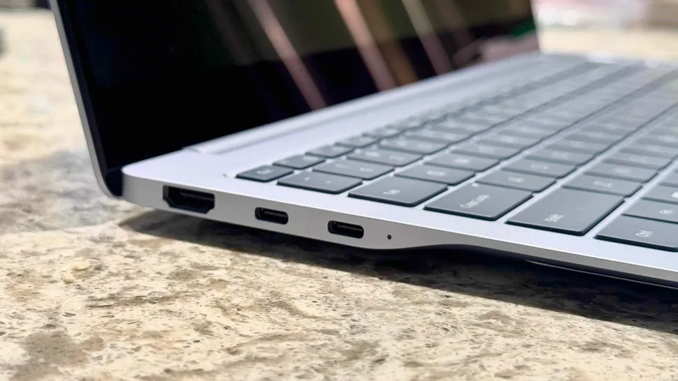 Samsung Galaxy Book4 Edge-3