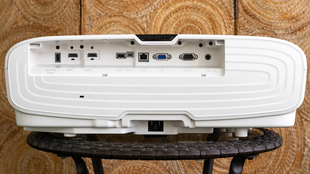 Epson Home Cinema 5050UB-3