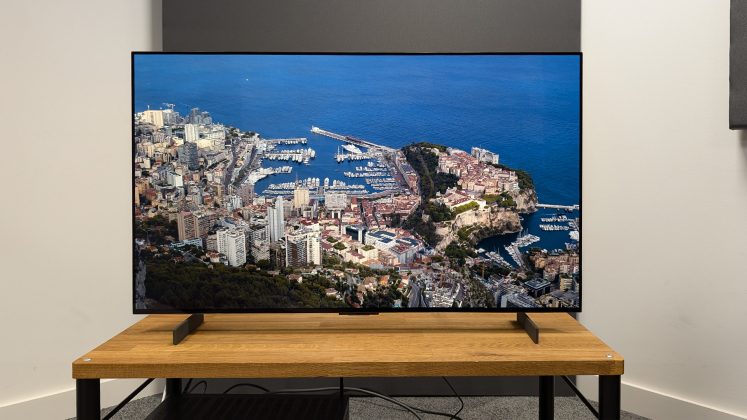 LG OLED42C4