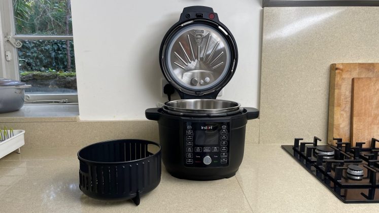 Instant Pot Duo Crisp with Ultimate Lid