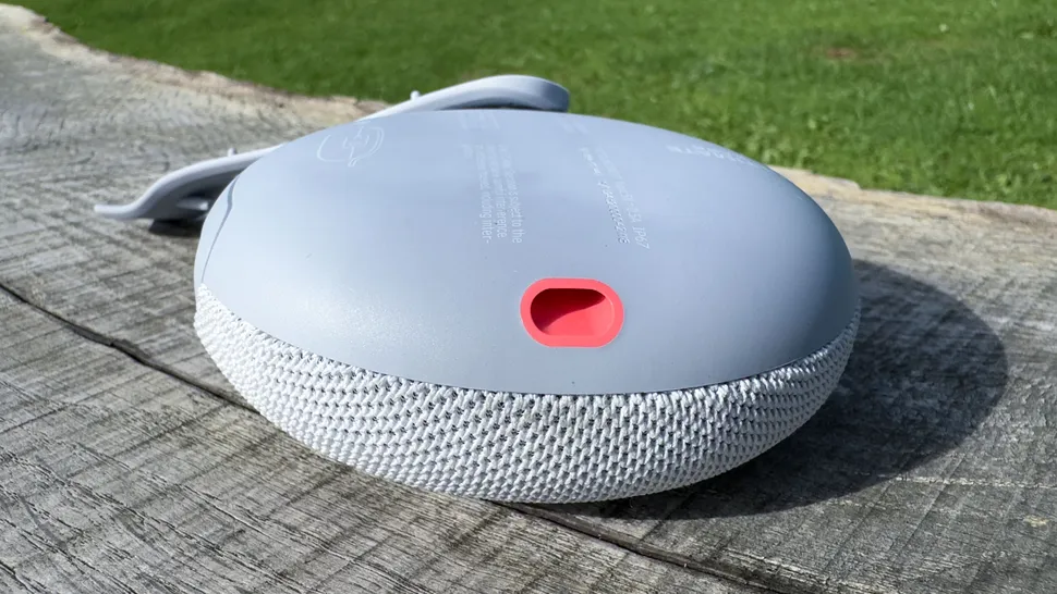 Ultimate Ears Miniroll-4