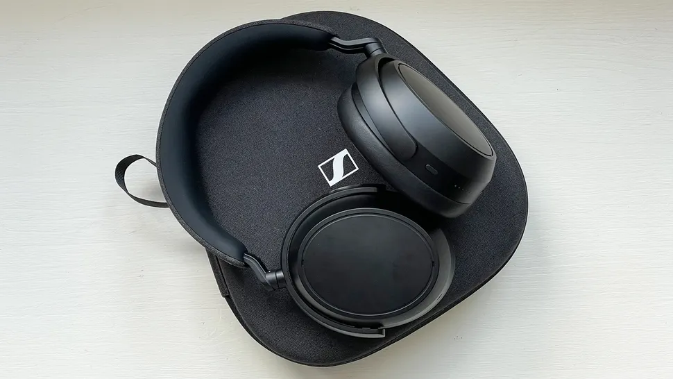 Sennheiser Momentum 4 Wireless-4