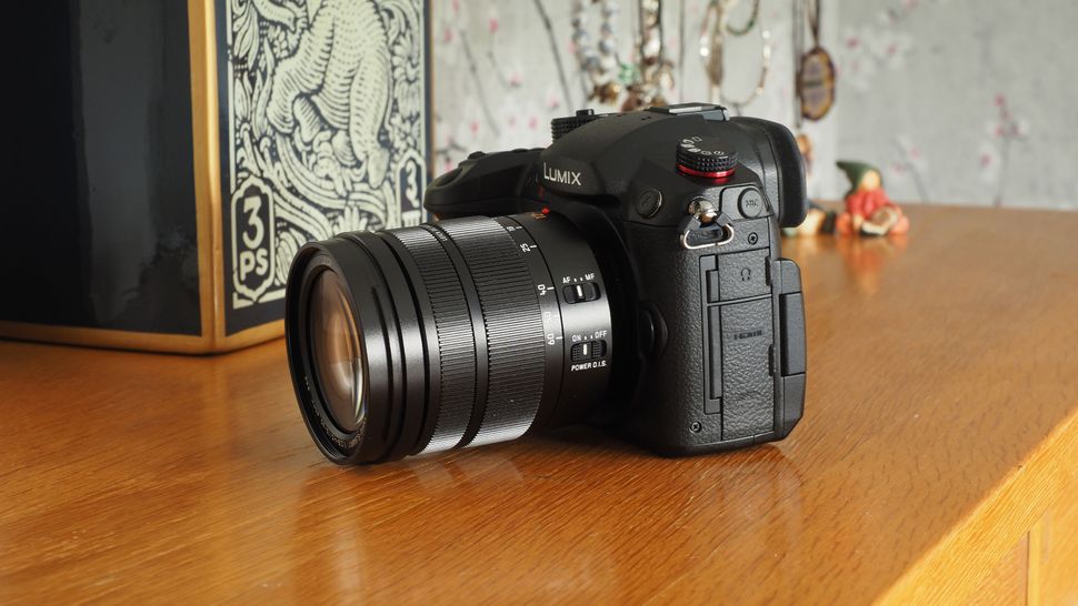 Panasonic Lumix GH5 II-5