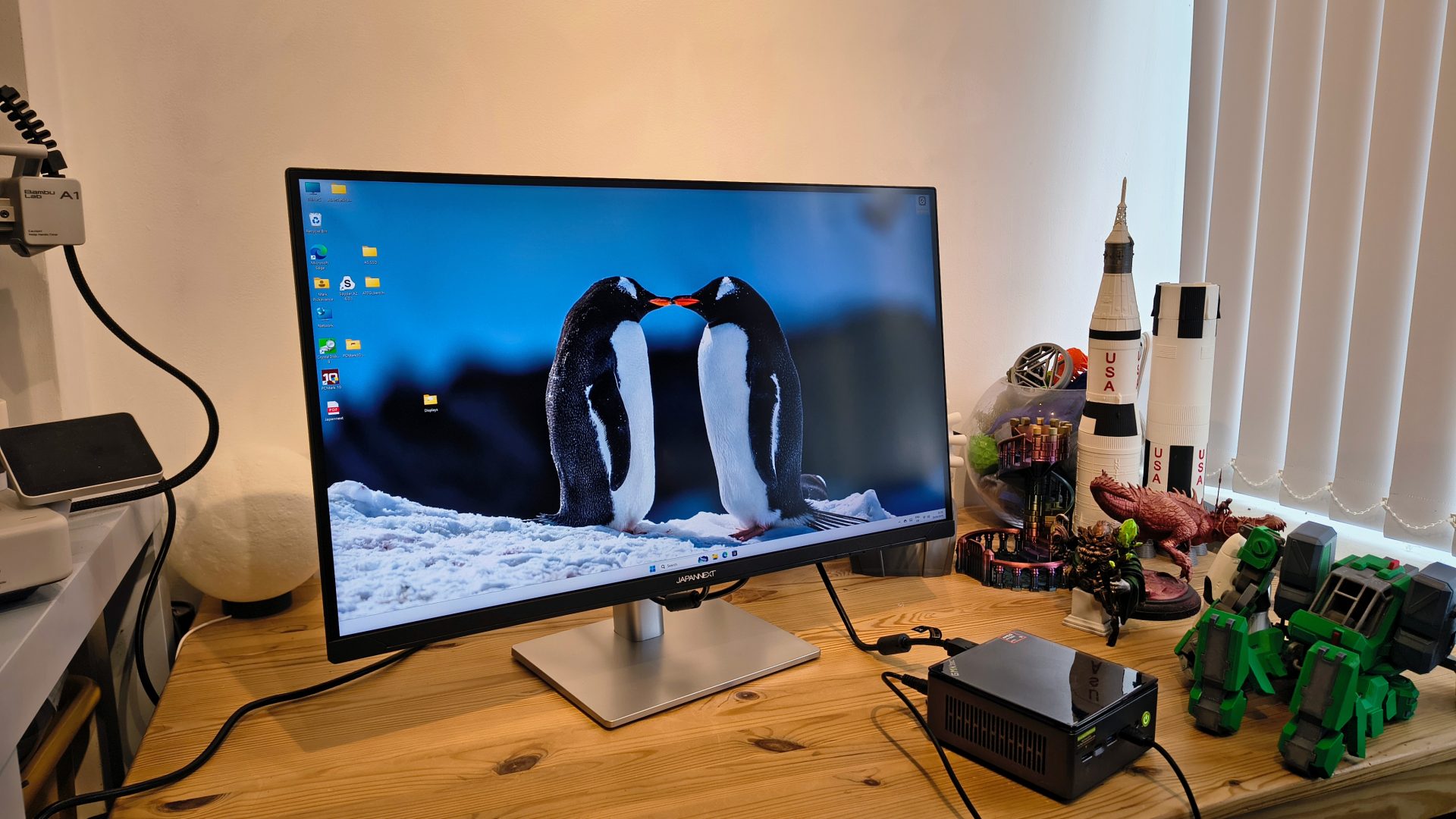 JapanNext 27in 5K monitor