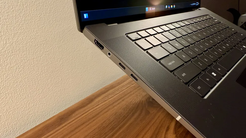 Dell Precision 5690-6