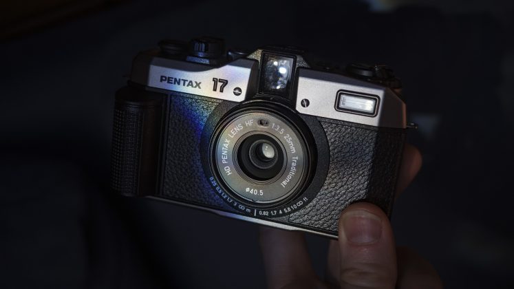 Pentax 17
