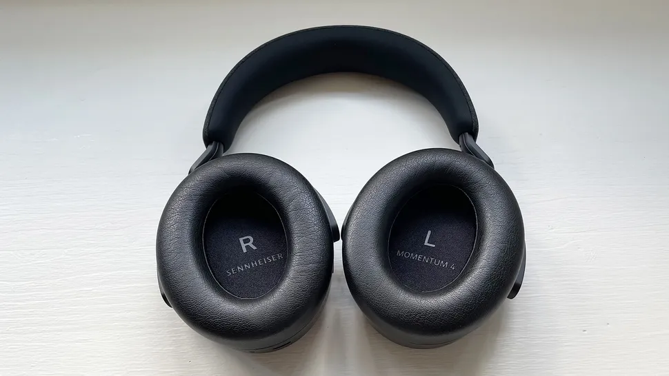 Sennheiser Momentum 4 Wireless-7