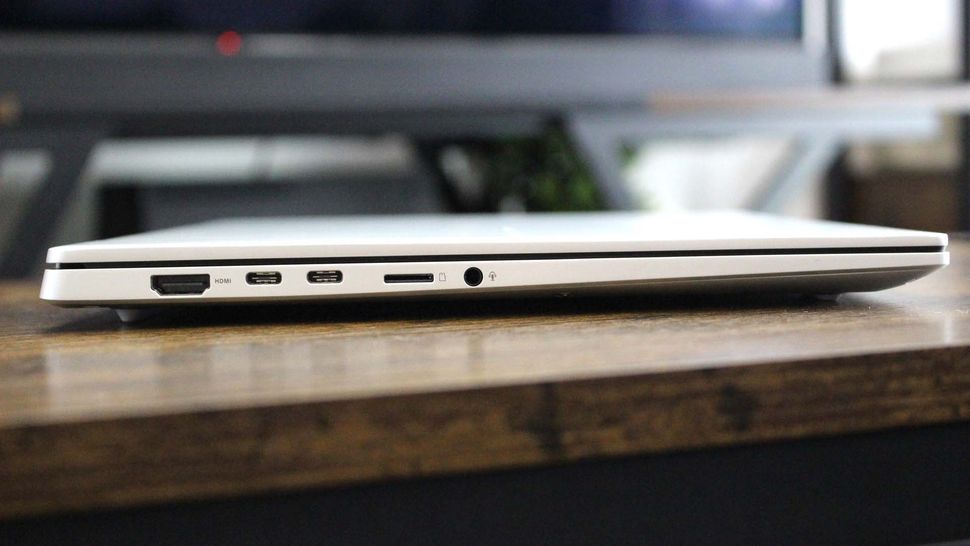 ASUS VivoBook S 15-7