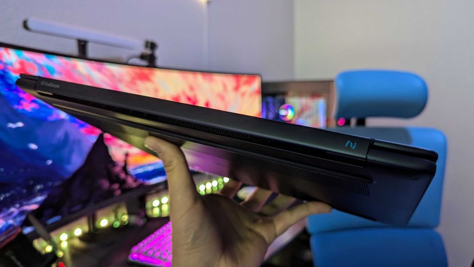 HP EliteBook Ultra G1q-8