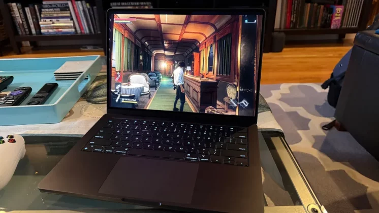 Apple MacBook Pro 14-8