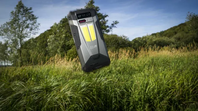 Обзор 8849 Tank 4: этот неубиваемый телефон с проектором на удивление хорош картинка 8849 Tank 4