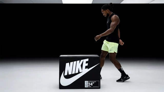 Nike представляет новую экипировку: гигантская «коробка для обуви» для серьёзных тренировок!