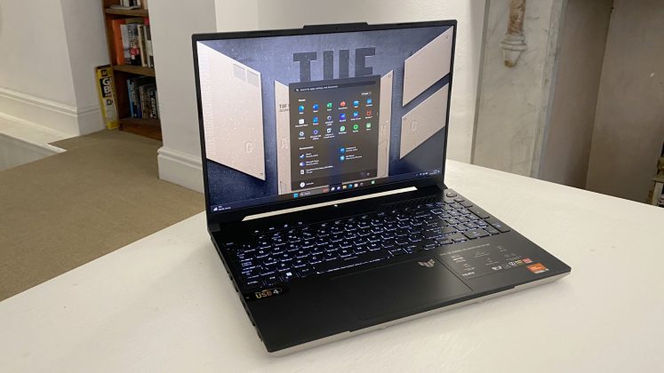 Лучшие ноутбуки в 2025 году: топ-12 моделей для дома и офиса фото