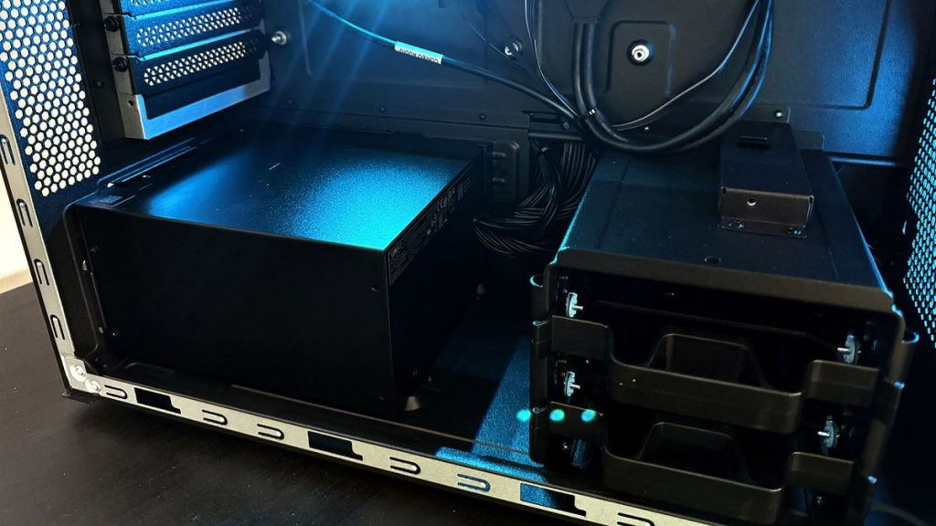 Acer Predator Orion 5000