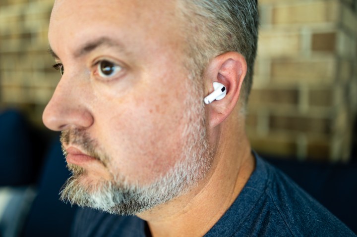 Функция AirPods, которую ненавидят и любят одновременно