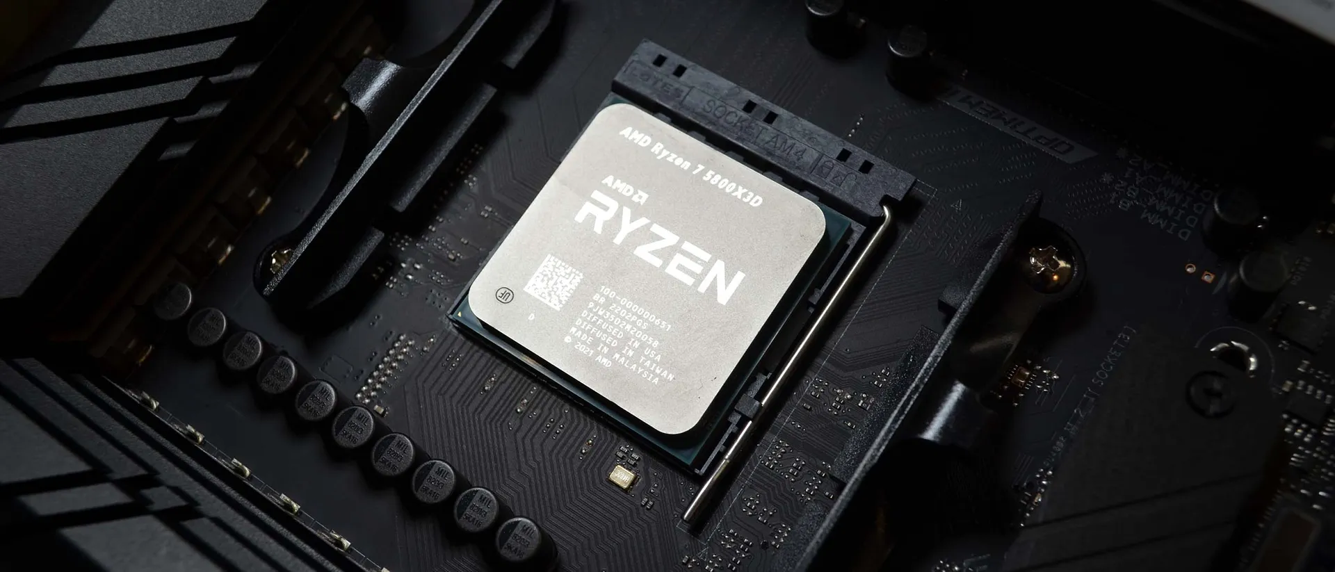 AMD Ryzen 7 5800X3D