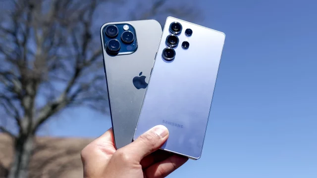 iPhone 16 Pro Max и Galaxy S25 Ultra. Война смартфонов: Samsung стремительно догоняет Apple на рынке США — и вот почему это происходит