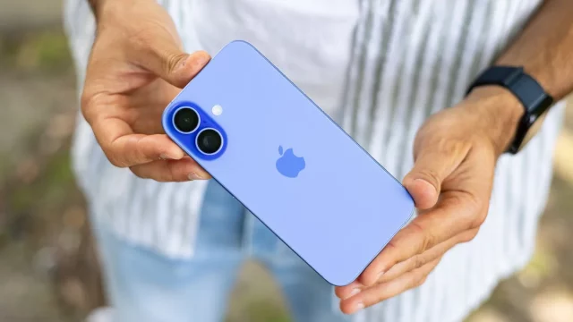 План Apple прост: iPhone 17e будут покупать, потому что он самый дешевый, а не потому что он лучший