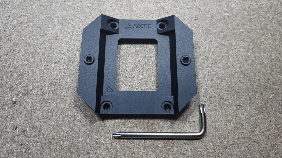 Arctic Freezer 36 White ARGB