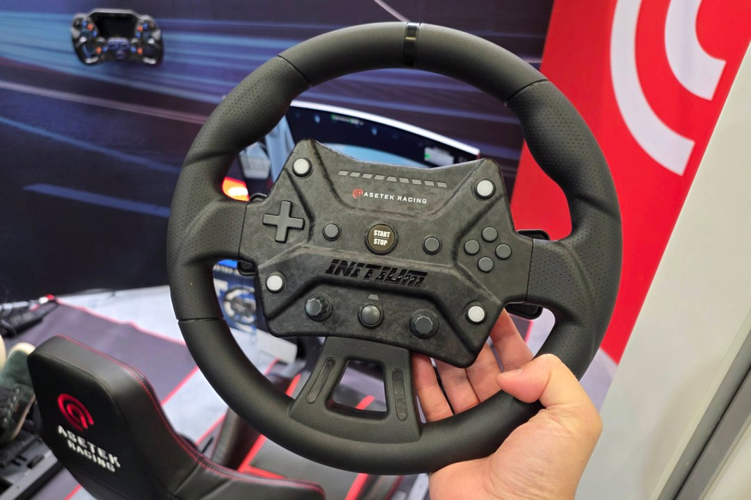 446306Asetek Initium против конкурентов: почему он стоит вашего внимания