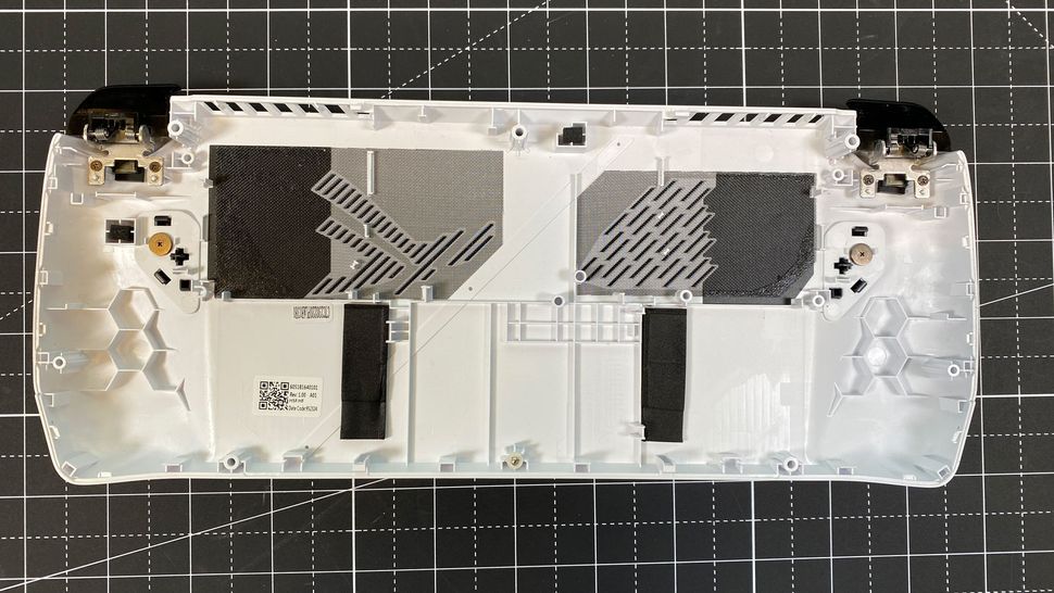 Asus ROG Ally (Z1 Extreme) обзор портативной консоли