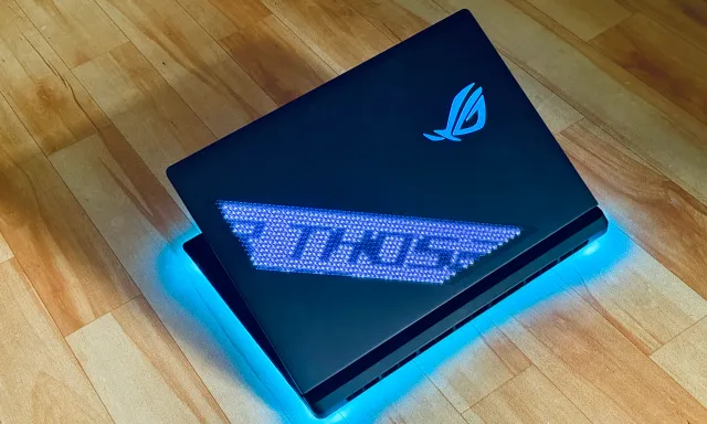 Asus ROG Strix Scar 18