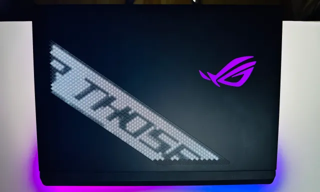 Asus ROG Strix Scar 18