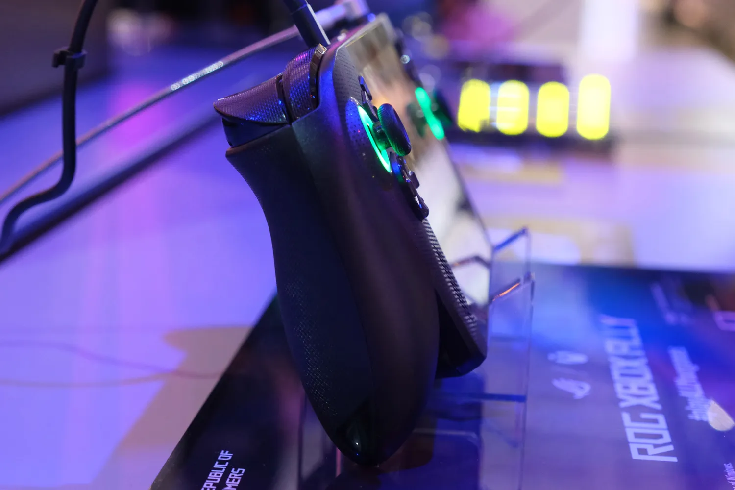 Asus ROG Ally X: почему это лучший портативный ПК для игр от Xbox картинка Asus ROG Ally X: почему это лучший портативный ПК для игр от Xbox