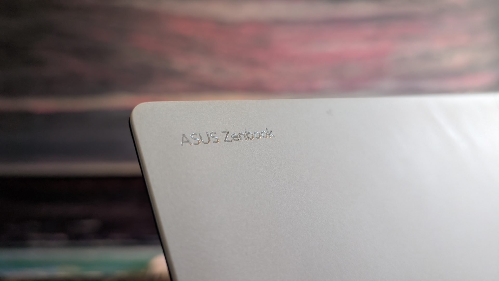 Asus Zenbook S 16