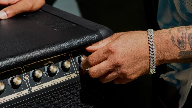 Идеальный саундтрек вашей вечеринки: Marshall Bromley 750