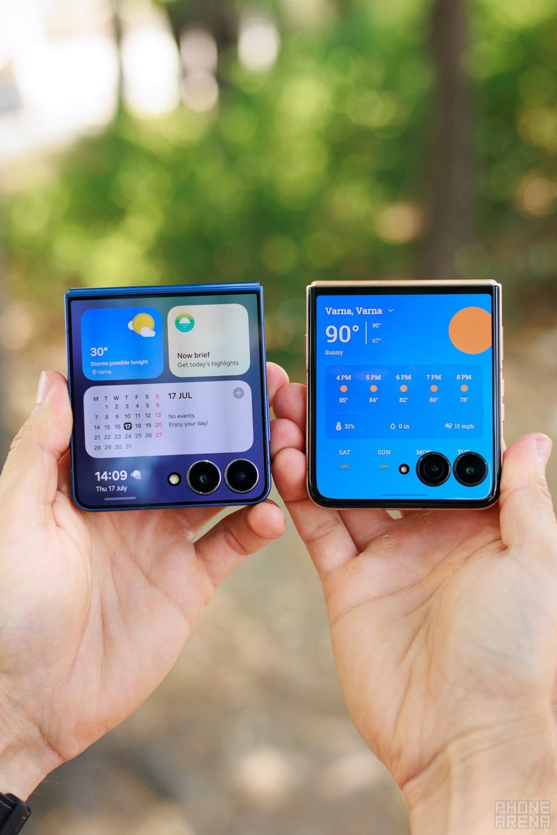 Galaxy Z Flip 7 vs Razr Ultra: битва внешних экранов