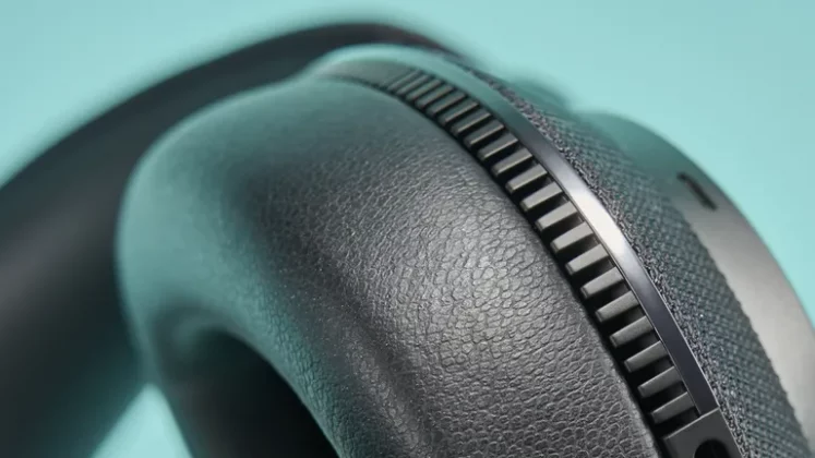 Bowers & Wilkins PX7 S3 – лучшие наушники на 2025 год фото