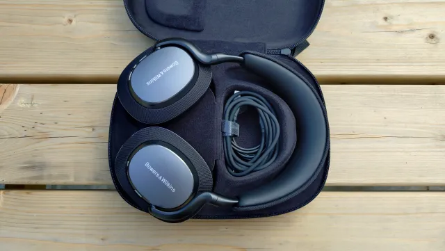 Bowers & Wilkins Px7 S3