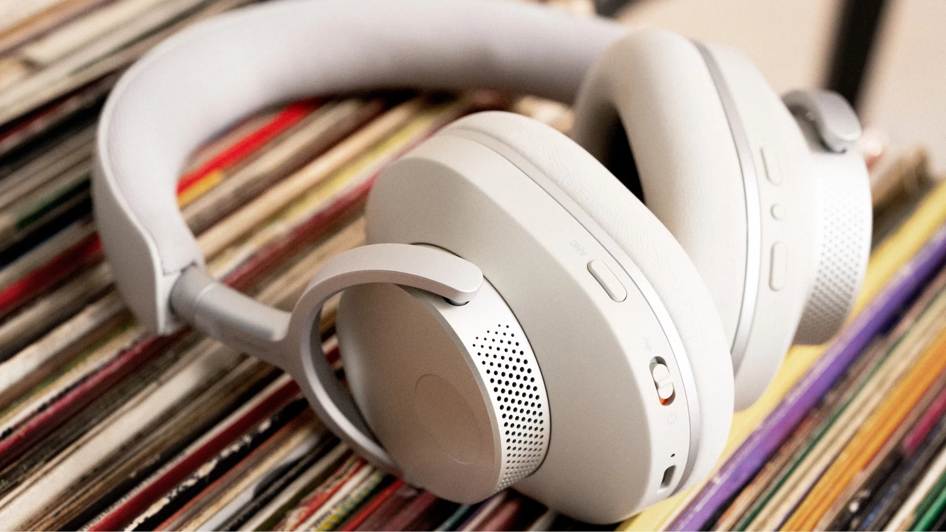 Cambridge Audio представила обновлённые флагманские наушники!