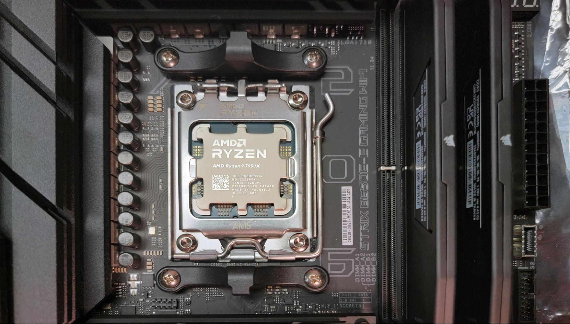 446943Смена поколений: почему AMD заменяет B650 на чипсет B850